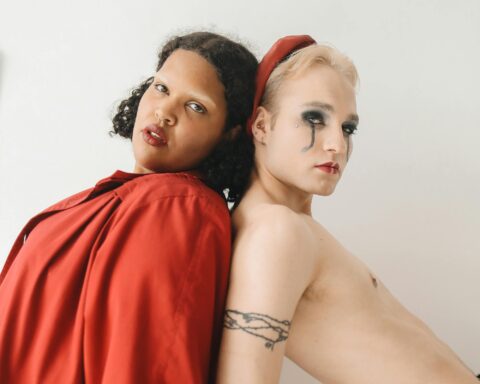 Why Am I Only Attracted to Androgynous People - friends doing photoshoot